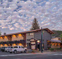 Tamarack Lodge - Tourism House