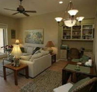 Alta Cresta Orchard  Inn - Tourism House