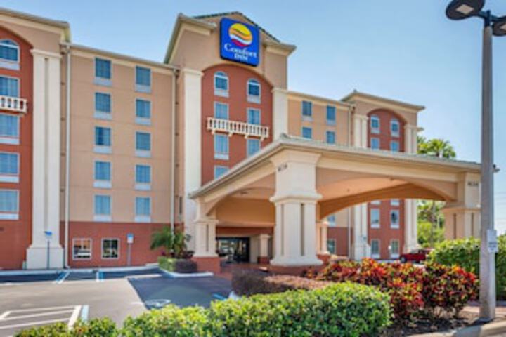 Comfort Inn International Dr. - thumb 0