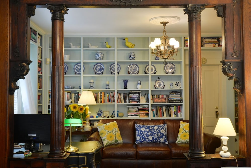 Quintessentials Bed & Breakfast & Spa - thumb 3