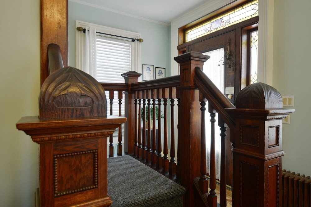 Quintessentials Bed & Breakfast & Spa - thumb 4