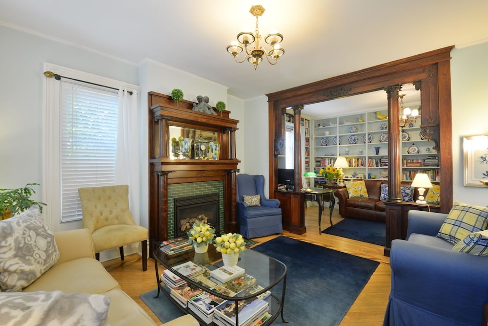 Quintessentials Bed & Breakfast & Spa - thumb 1