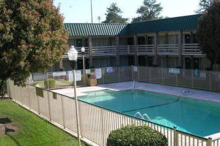 Motel 6 Columbia University Of South Carolina - thumb 4