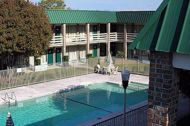 Motel 6 Columbia University Of South Carolina - thumb 1