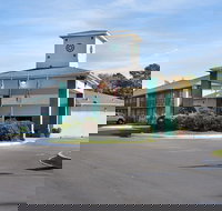 Econo Lodge - Tourism House