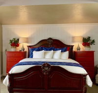 Ocean House Inn  Condos - Tourism House