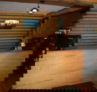 Lone Fir Resort - Tourism House