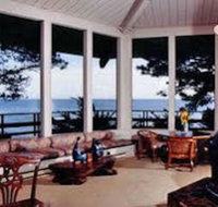 Whale Watch Inn - Tourism House