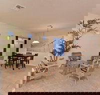 Quail Bluff By Signature Vacation Rentals - Tourism House