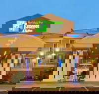 Holiday Inn Express  Suites Alexandria an IHG Hotel - Tourism House