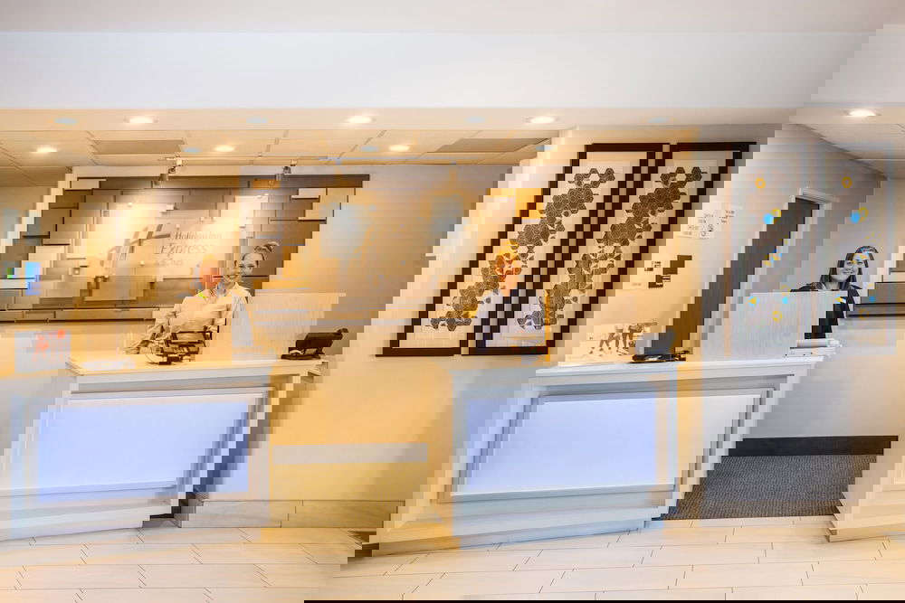 Holiday Inn Express & Suites Cedar City, An IHG Hotel - thumb 5