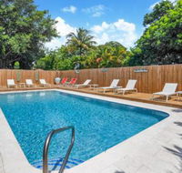 Pool house close to Hallandale  Hollywood Beach Oceanfront - Tourism House