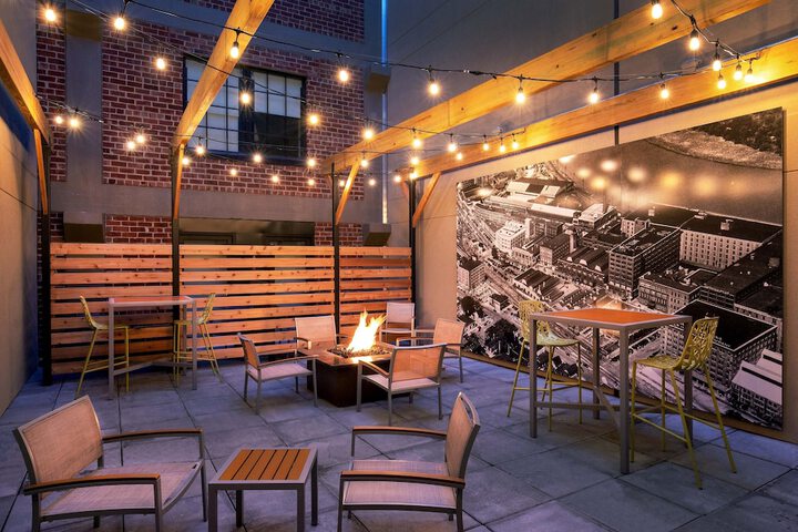 Element Moline - thumb 2