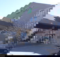 Holiday Inn Express Kansas City-Bonner Springs an IHG Hotel - Tourism House