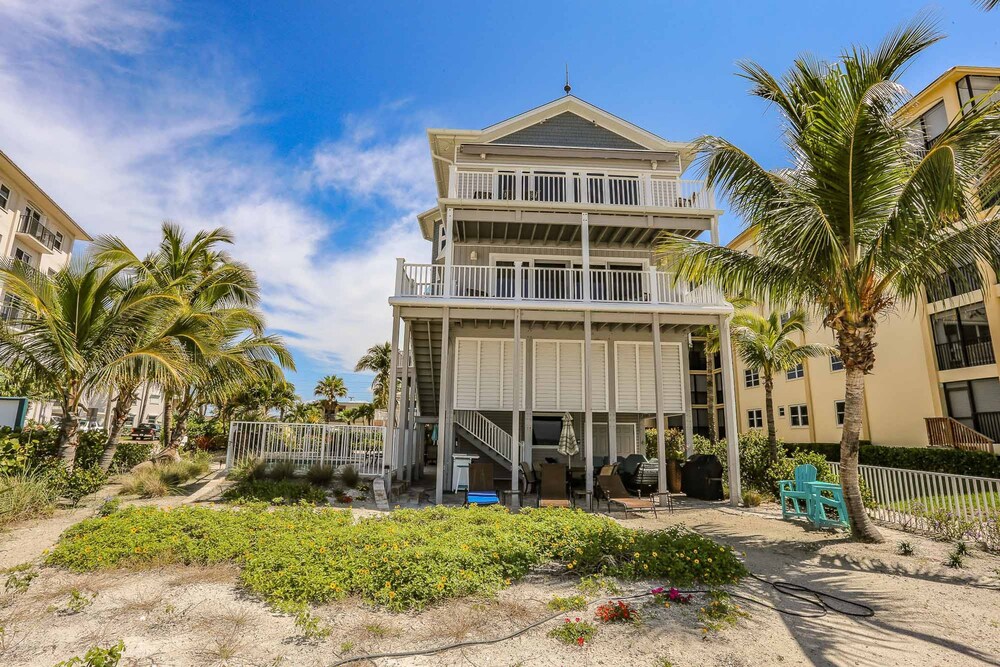 30 Gulf Beach Road Island Girl - thumb 1
