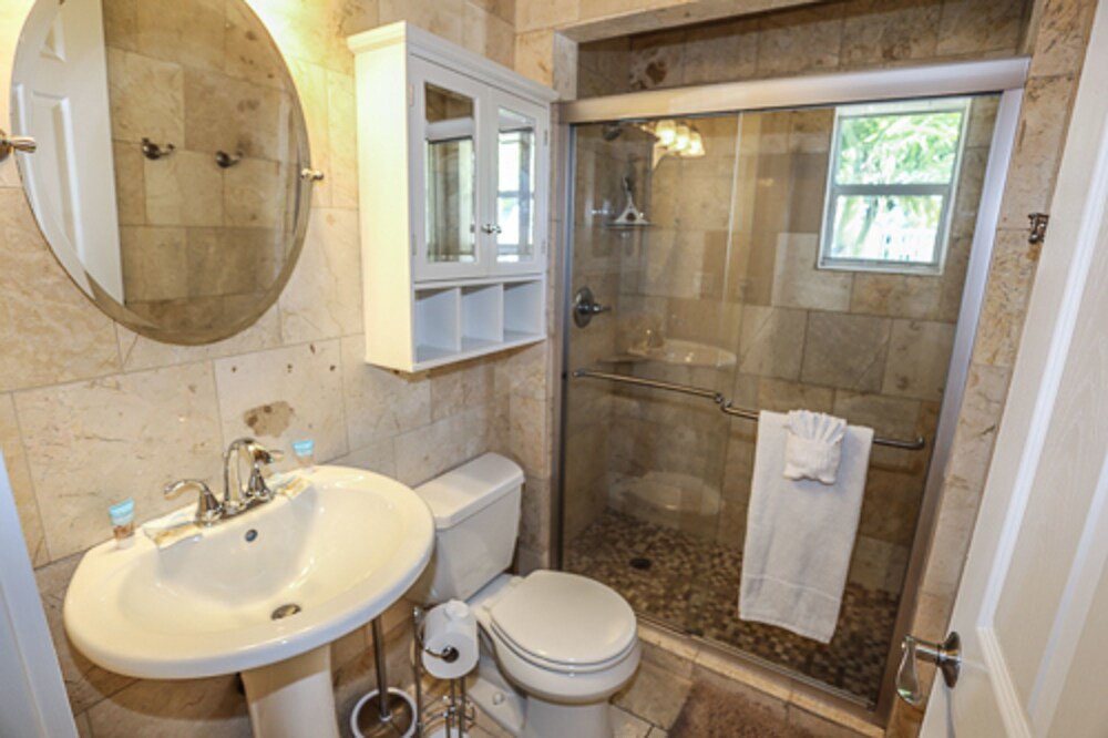 2518 Estero - thumb 1