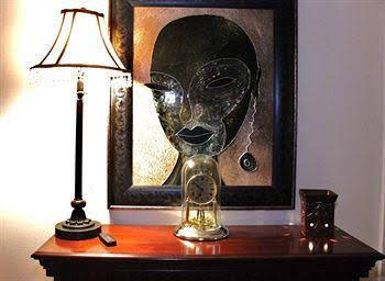 Pure NuPhoria Bed & Breakfast - thumb 0