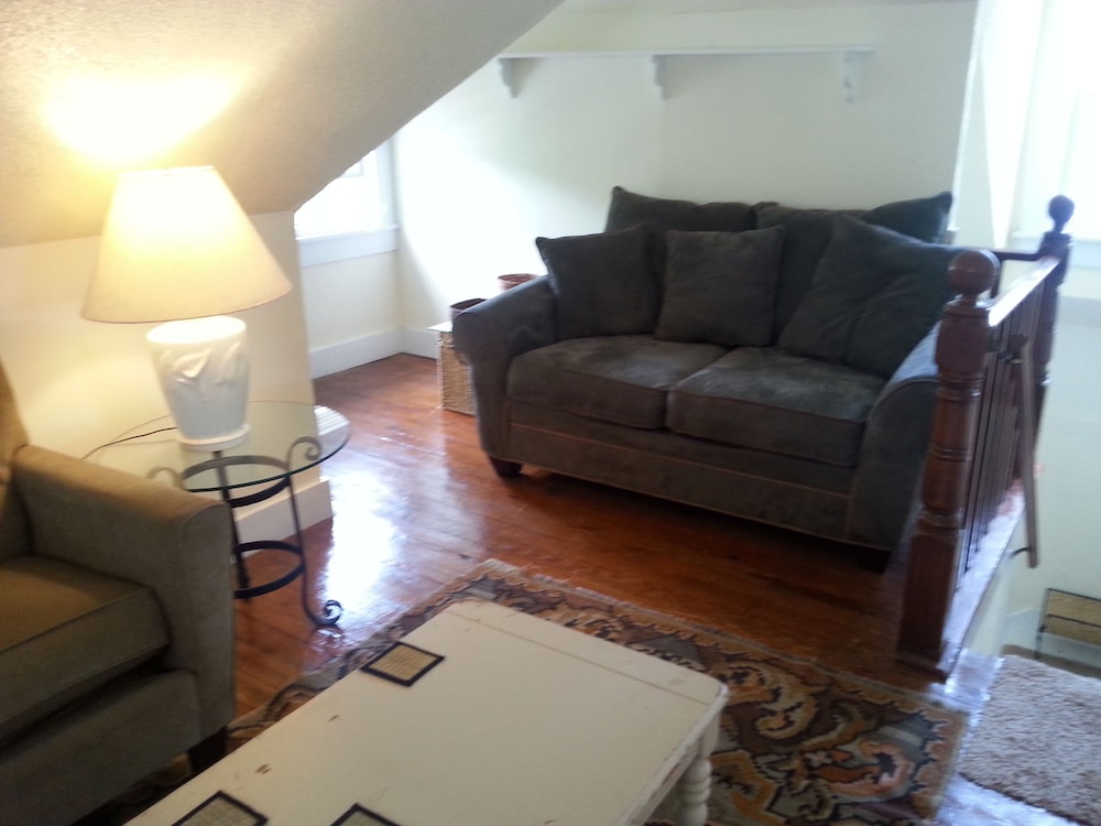 The Tower Unit - thumb 0