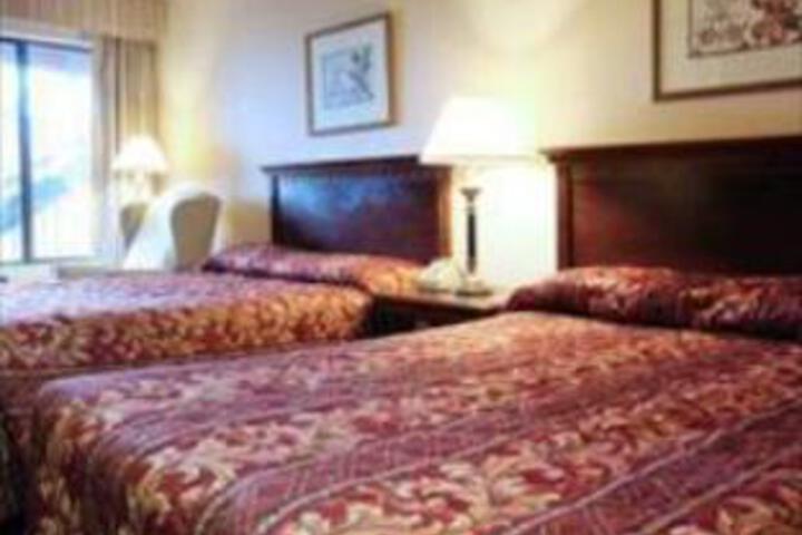 Americas Best Value Inn - thumb 1