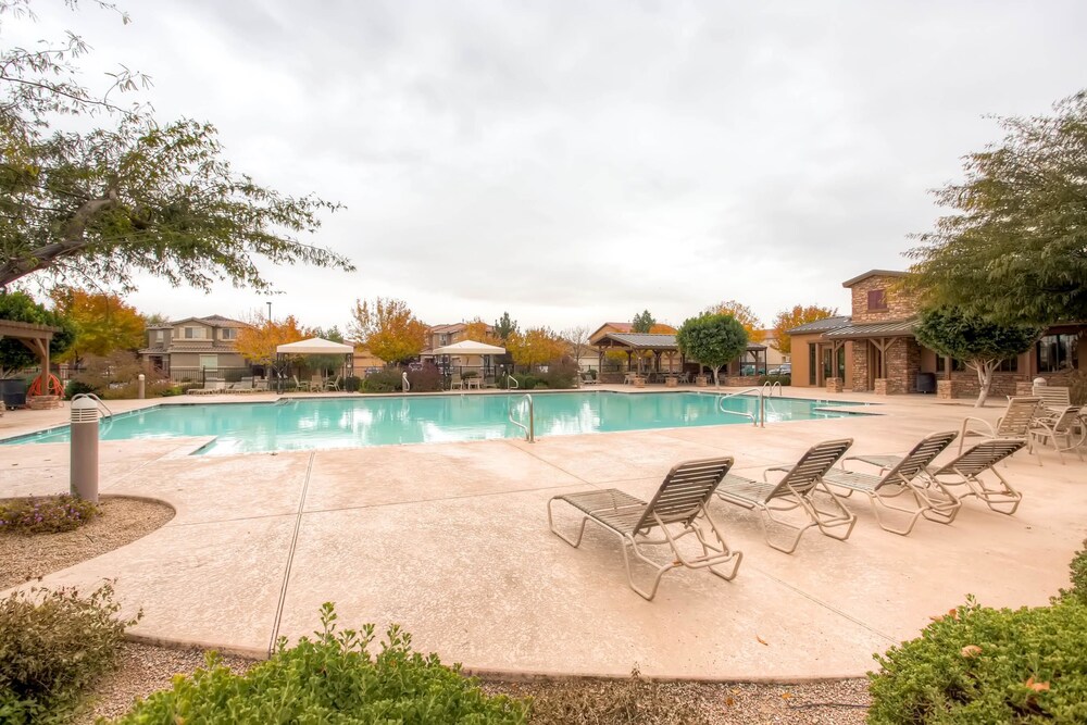 PX018 5 Bedroom Apartment By Senstay - thumb 0