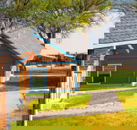 Big Arm Resort - Tourism House