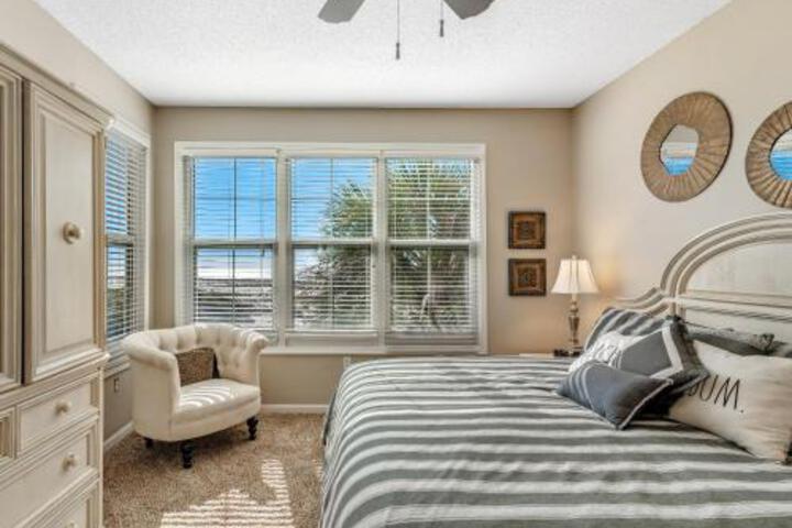 202E Newly Remodeled! Photos Coming Soon! - thumb 7