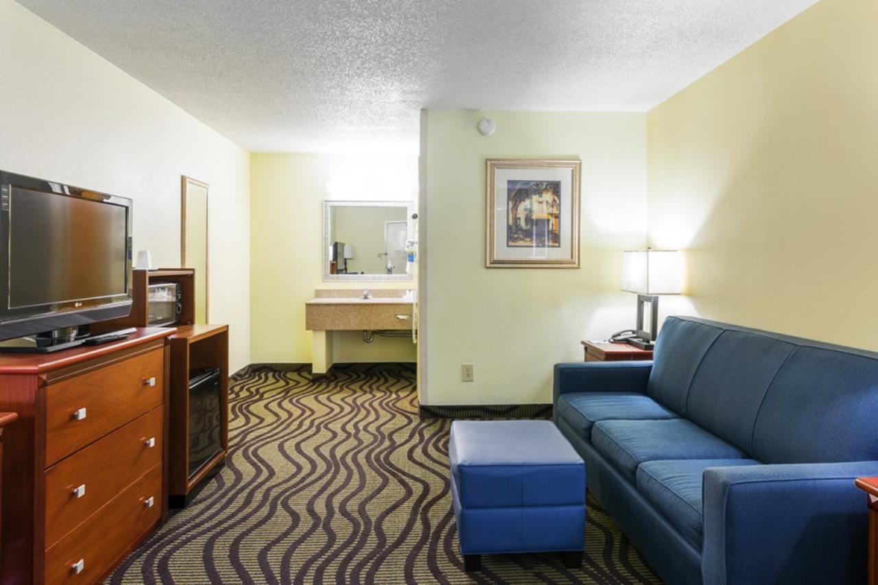 Baymont By Wyndham Savannah Midtown - thumb 23