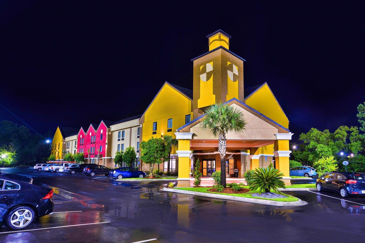 Best Western Plus Savannah Airport Inn And Suites - thumb 1