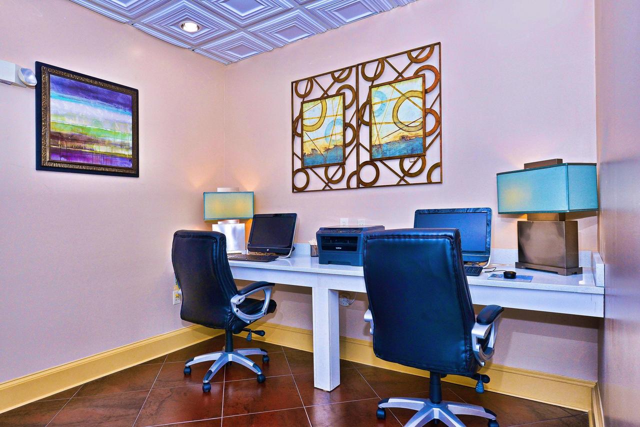 Best Western Plus Savannah Airport Inn And Suites - thumb 40