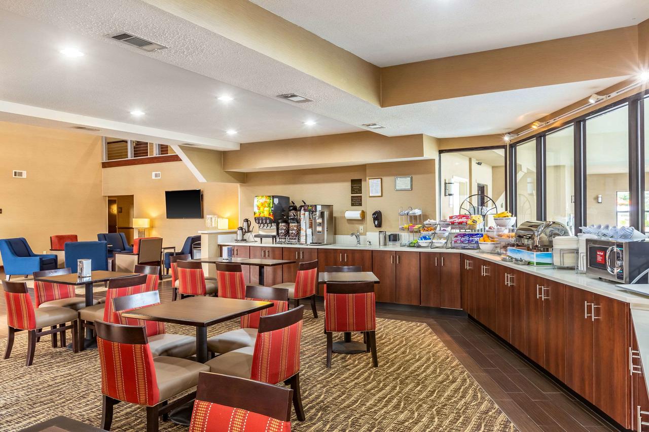 Comfort Suites Near Robins Air Force Base - thumb 8