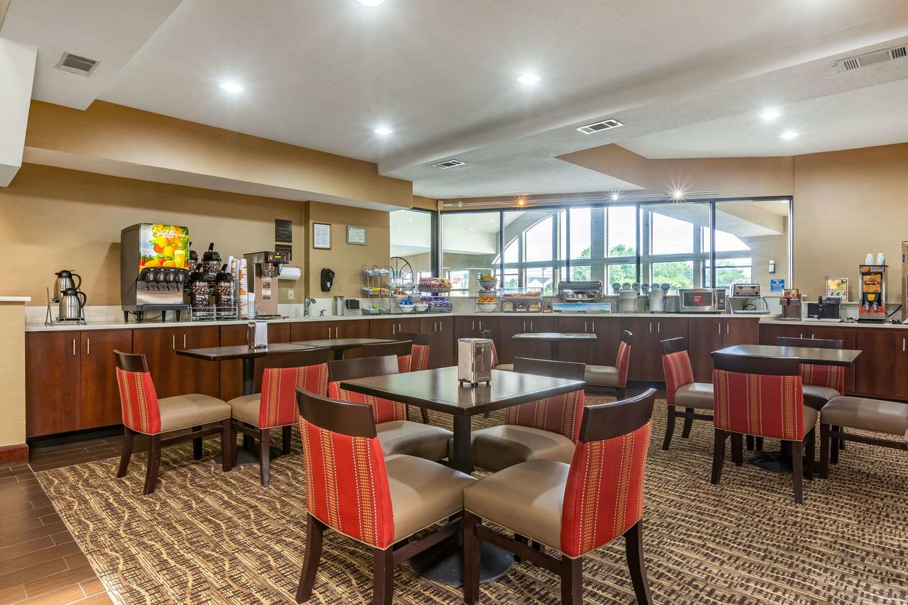 Comfort Suites Near Robins Air Force Base - thumb 10