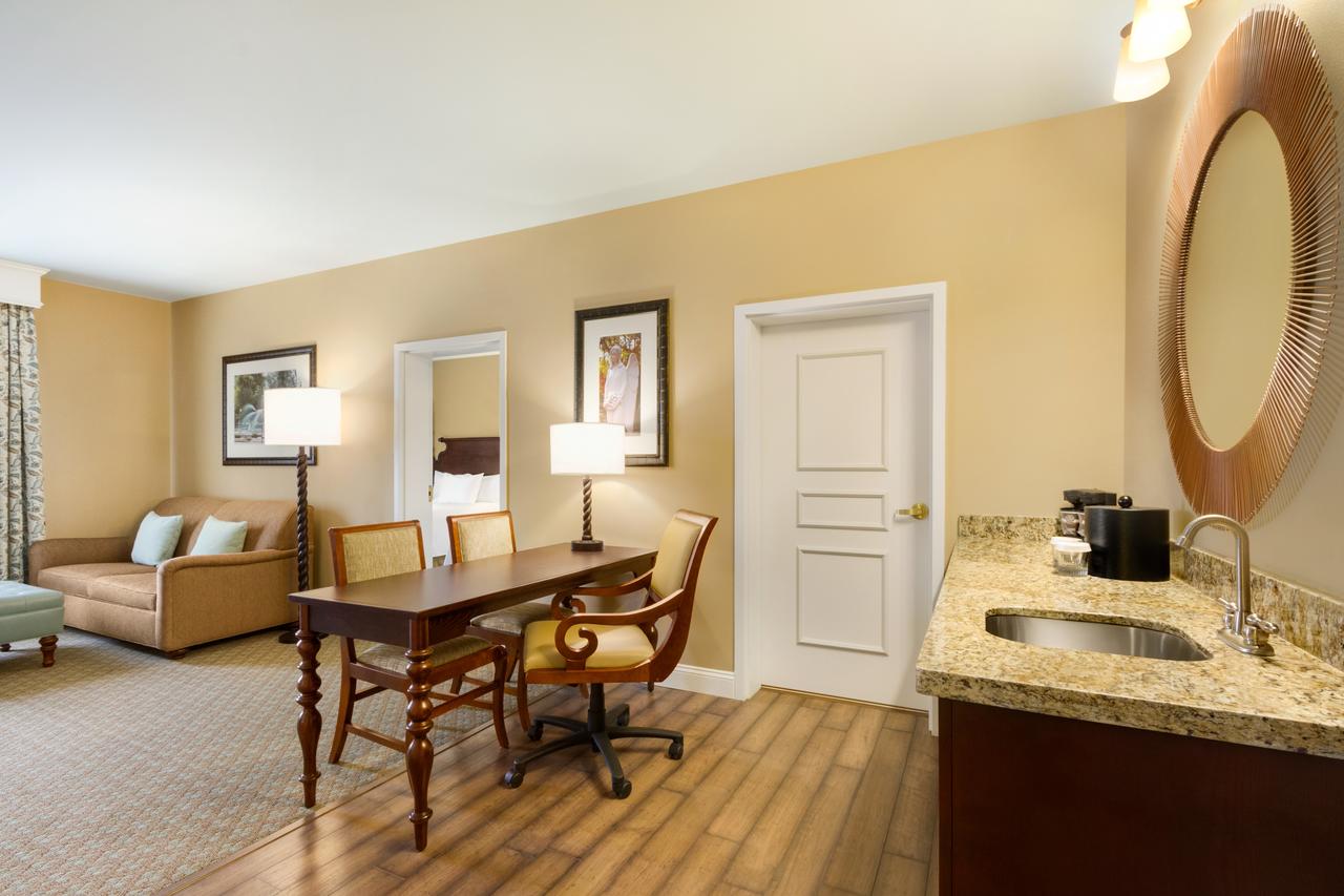 Embassy Suites Savannah Historic District - thumb 9