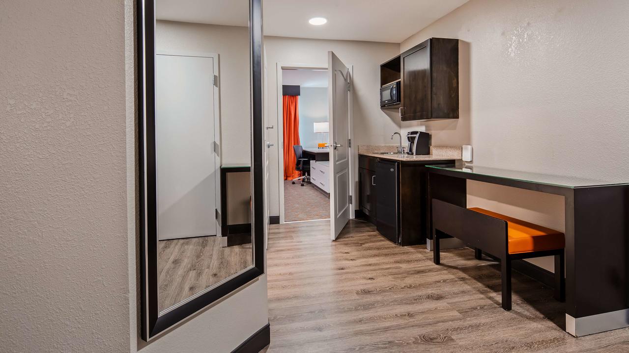 Best Western Premier Conyers - thumb 27