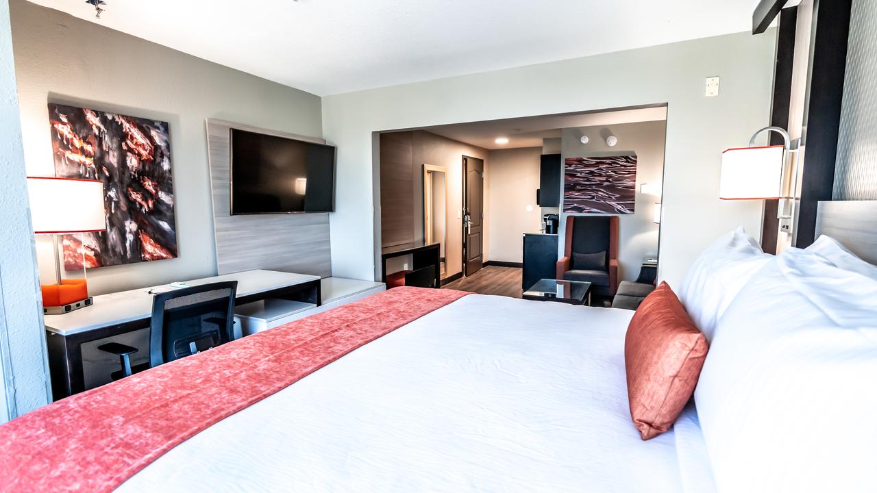 Best Western Premier Conyers - thumb 14