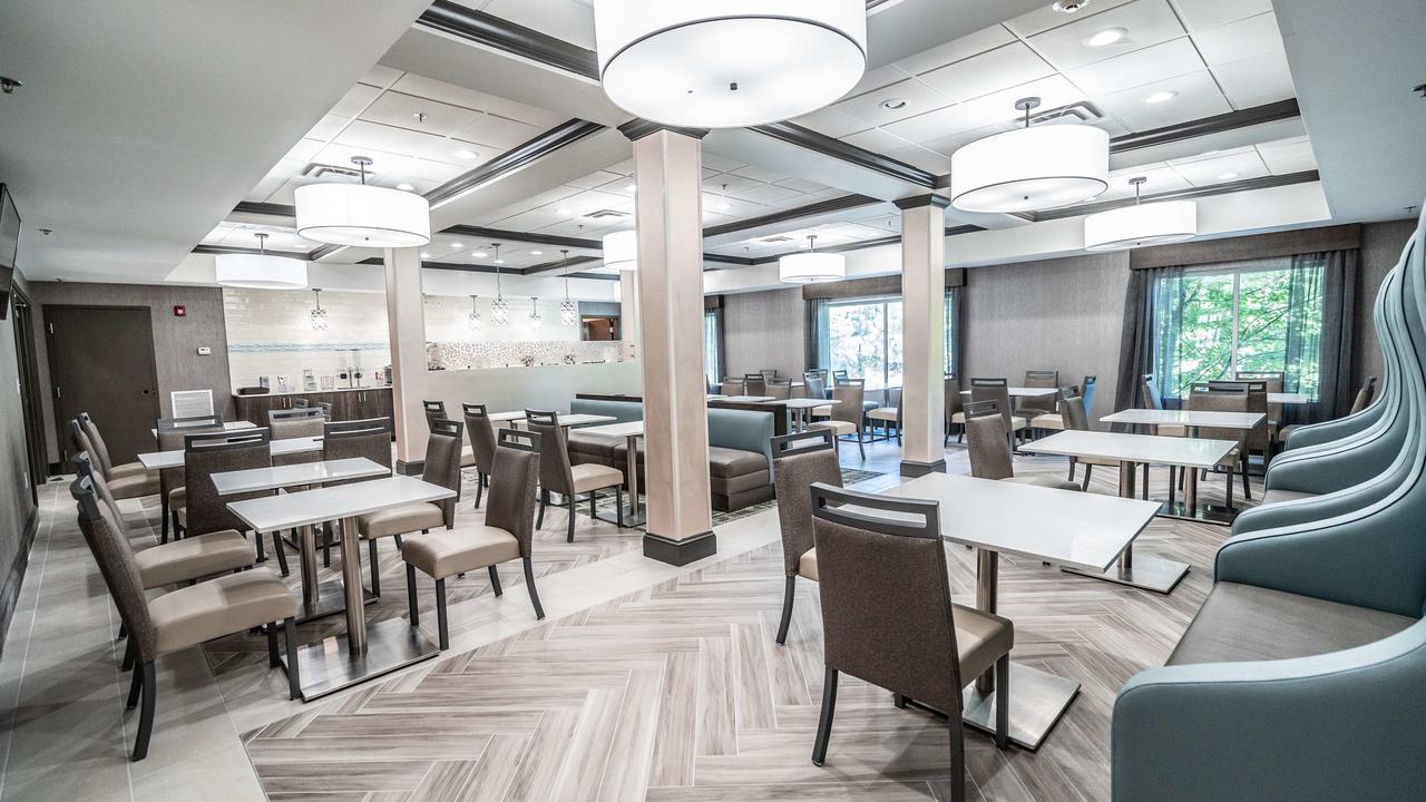 Best Western Premier Conyers - thumb 5