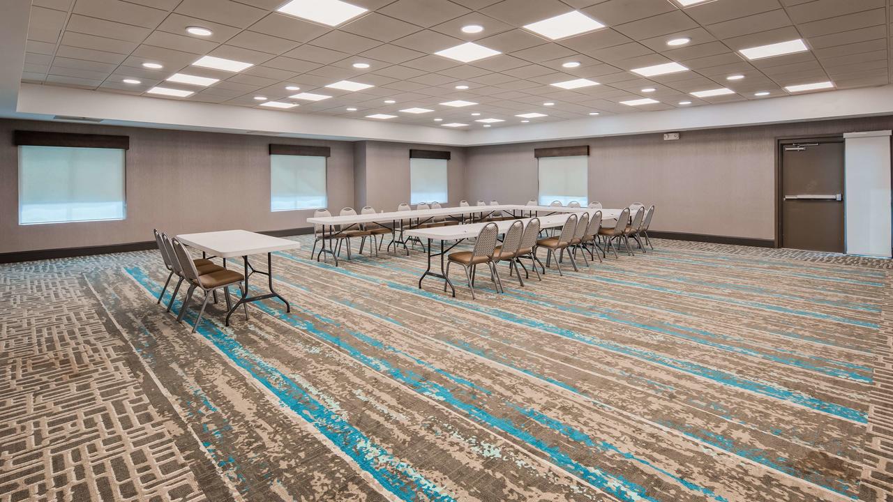 Best Western Premier Conyers - thumb 22