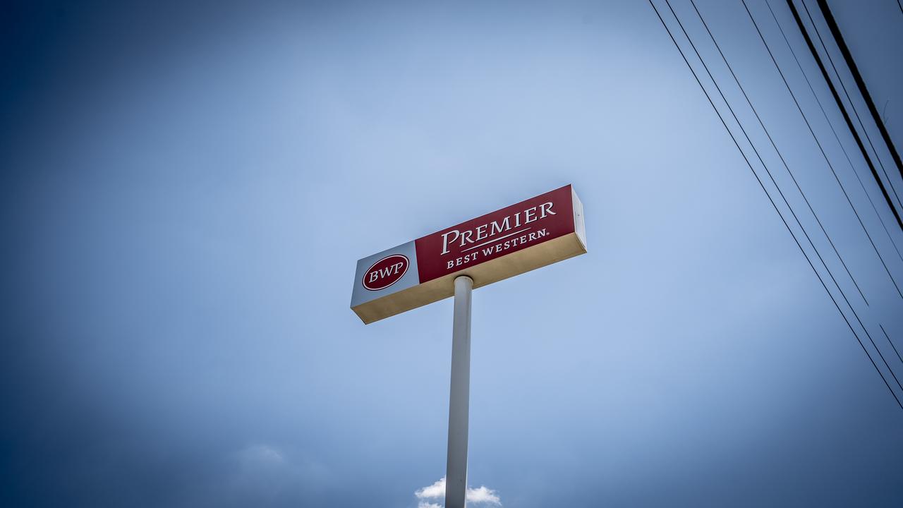 Best Western Premier Conyers - thumb 2