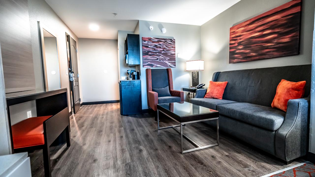 Best Western Premier Conyers - thumb 15