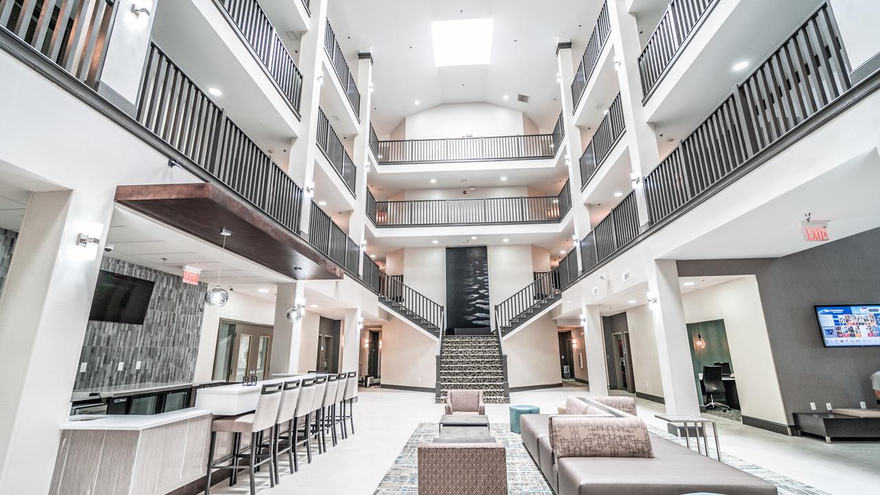 Best Western Premier Conyers - thumb 3