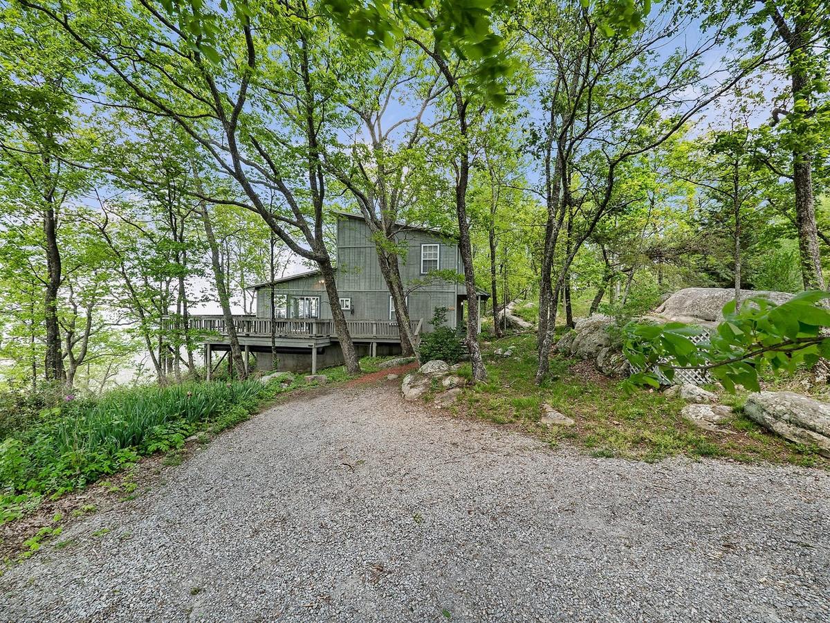 Boulder Bungalow - thumb 2