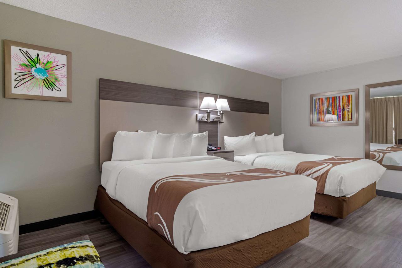 Quality Inn & Suites - thumb 25