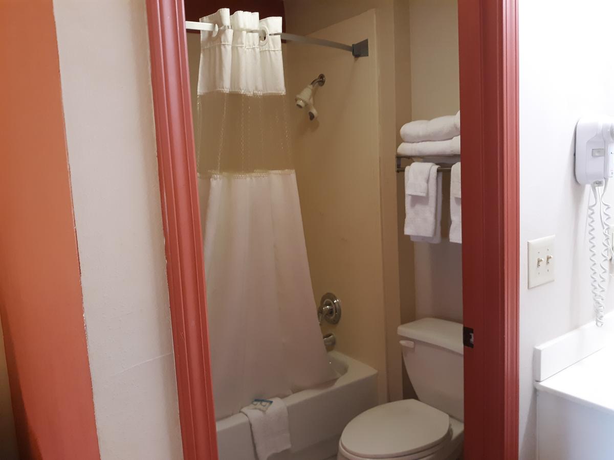 Hotel Adairsville Hwy 140 - thumb 16