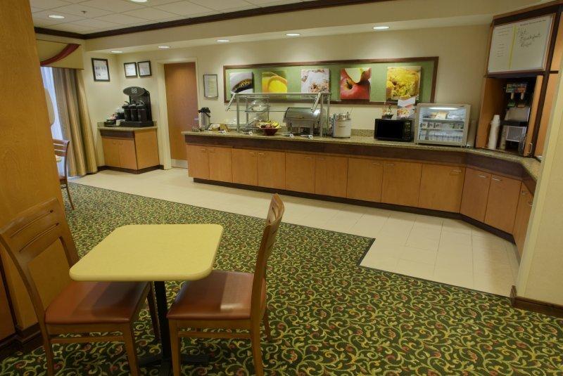 Fairfield Inn & Suites Warner Robins - thumb 8