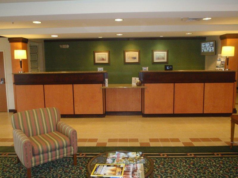 Fairfield Inn & Suites Warner Robins - thumb 3