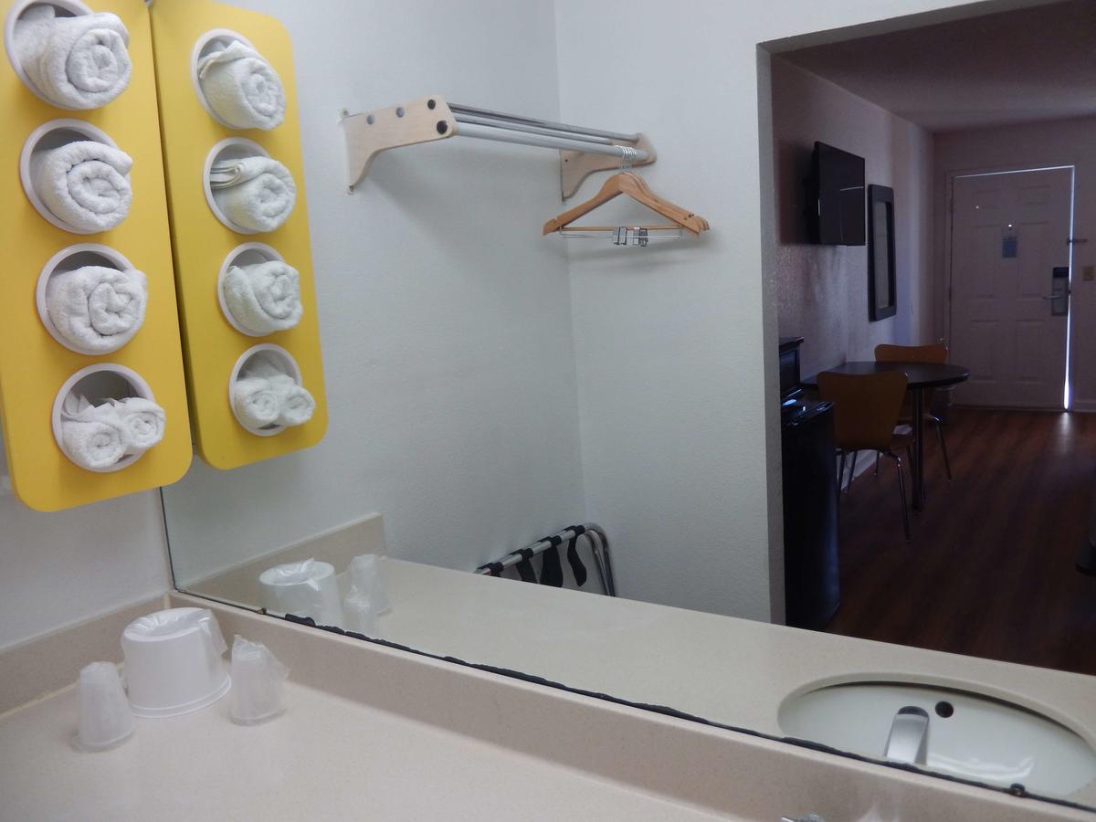 Motel 6 Warner Robins - thumb 18