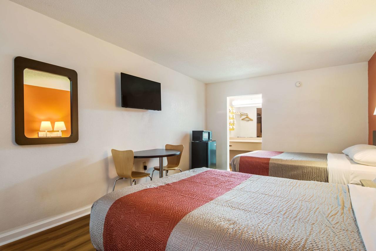 Motel 6 Warner Robins - thumb 21