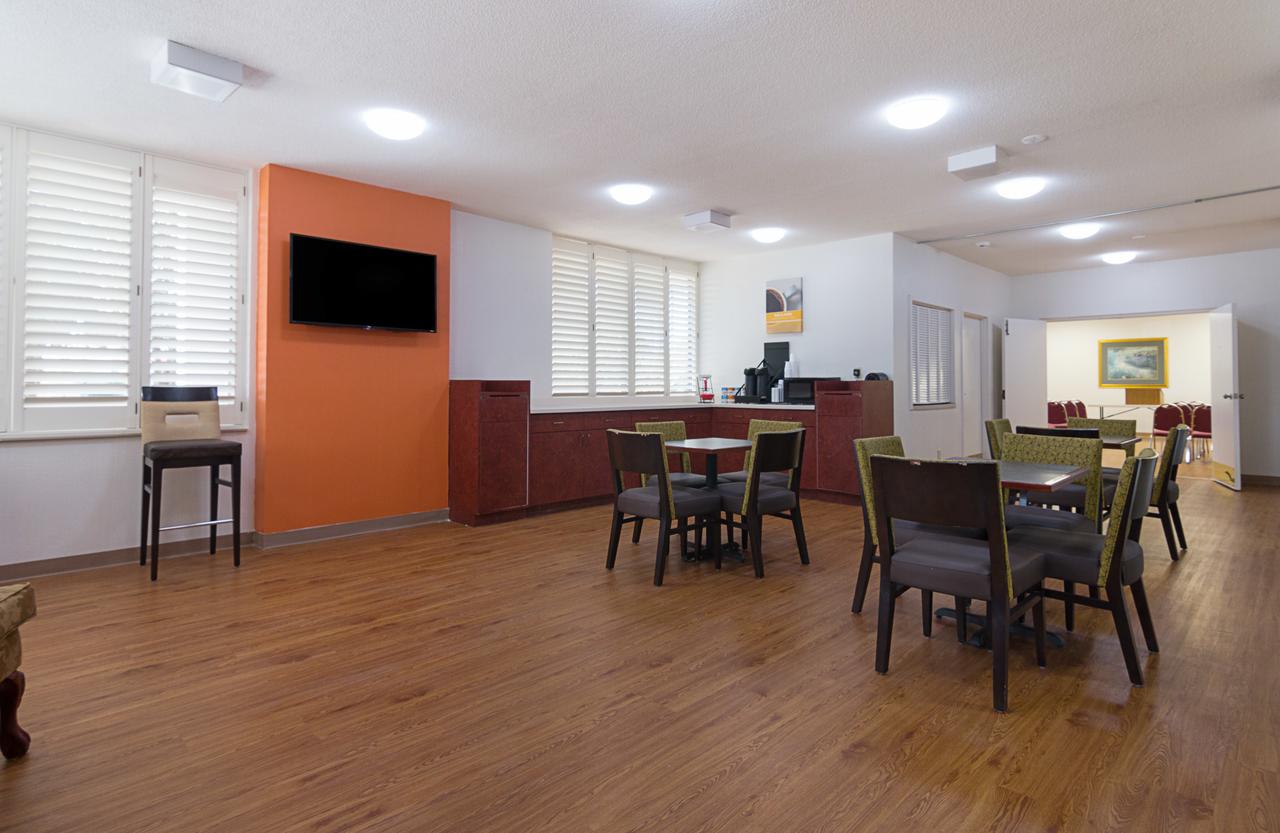 Motel 6 Newnan - thumb 19