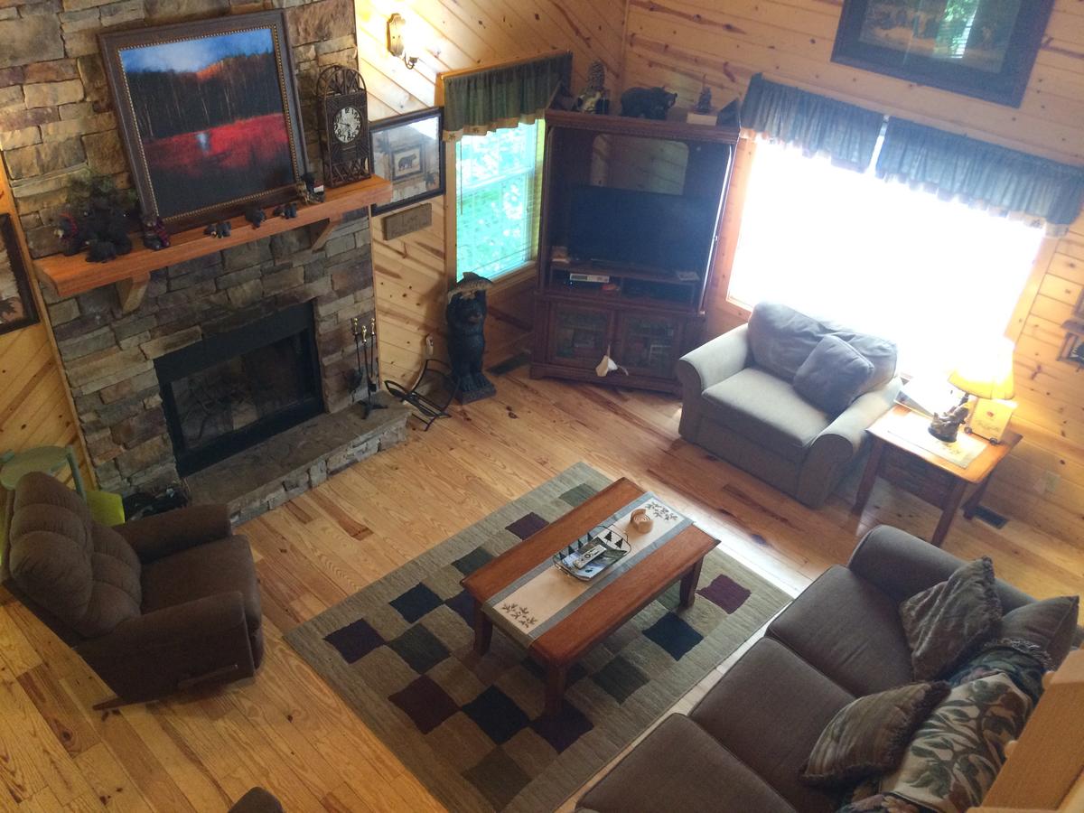 Pine Cabin At Blairsville - thumb 13