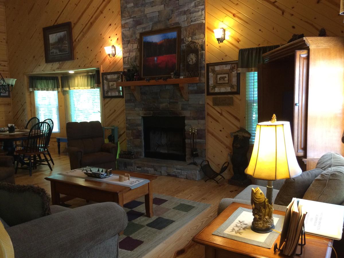 Pine Cabin At Blairsville - thumb 17