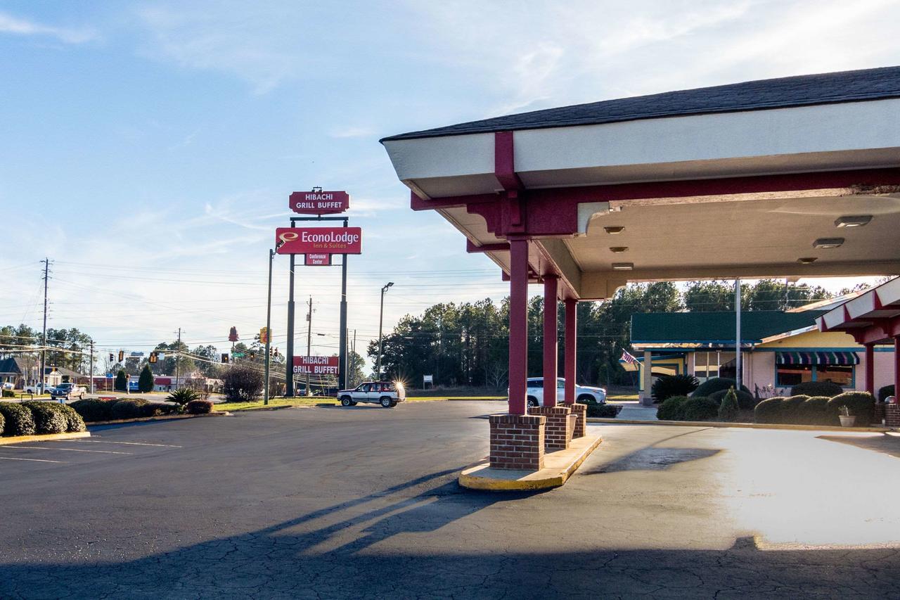 Econo Lodge Inn & Suites Conference Center Dublin - thumb 15